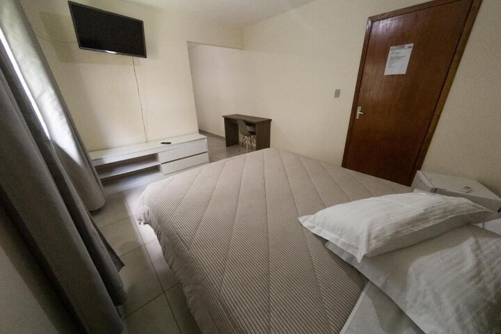 Room 9 of 44