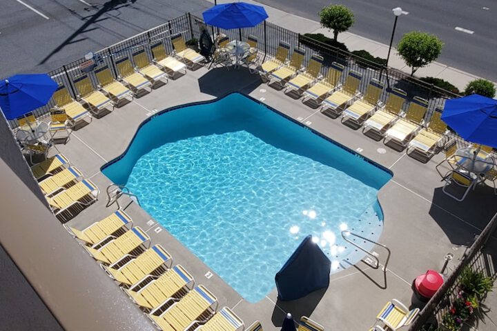 Pool image of Sea Hawk Motel