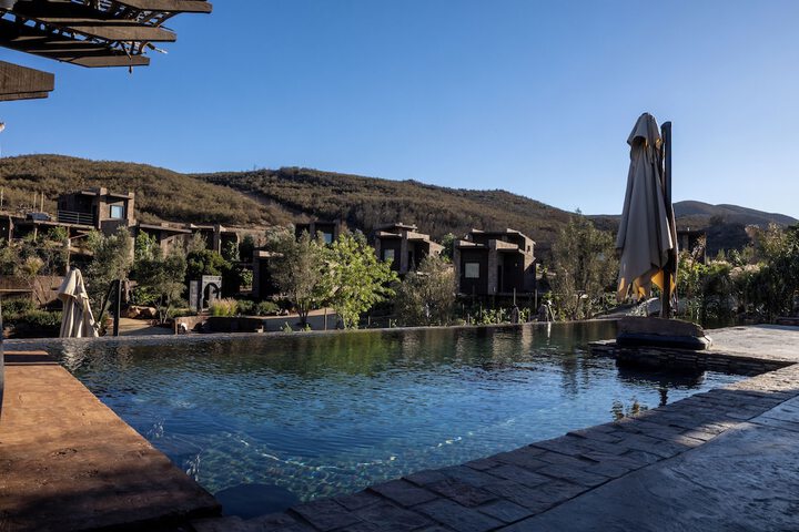 Pool 18 of 39