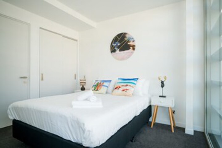 Room 22 of 28