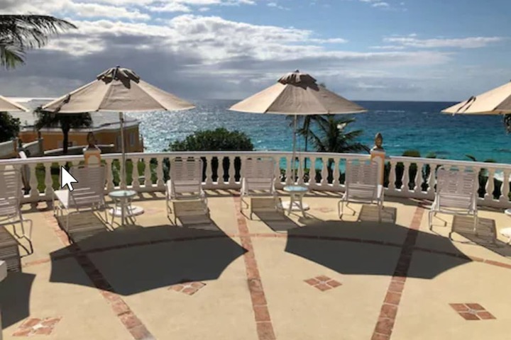 Sundeck 42 of 46