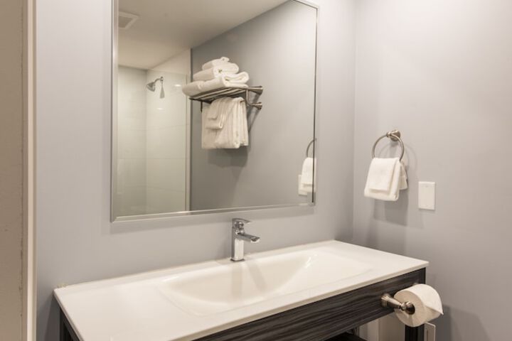 2 Queen Beds Deluxe Room (2 of 16)