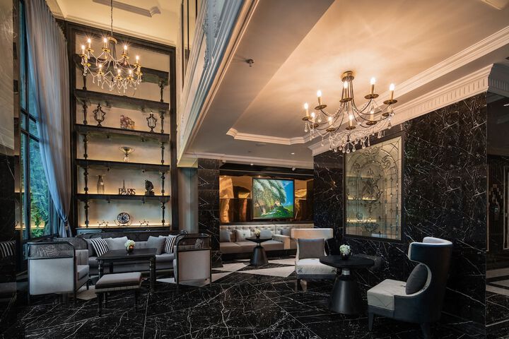 Hotel Interior 7 of 127