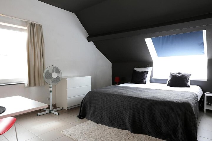 Room 16 of 67