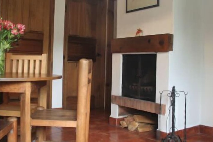 Room 15 of 32