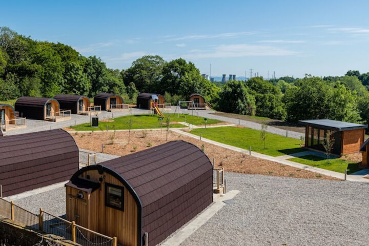 Weedingshall Lodges in Falkirk