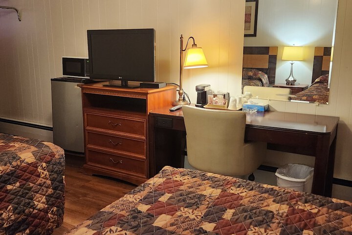 Room 8 of 21