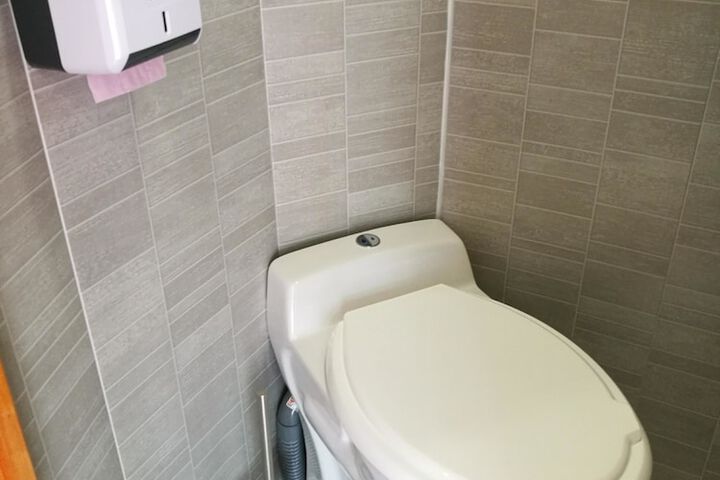 Room 15 of 26