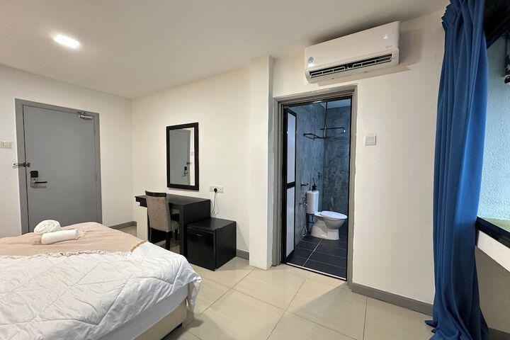 Room 26 of 36