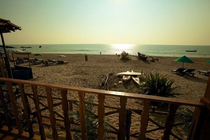 Beach 20 of 28