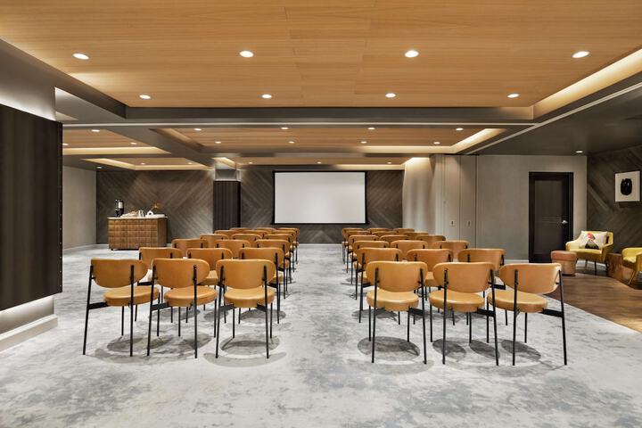 Meeting facility