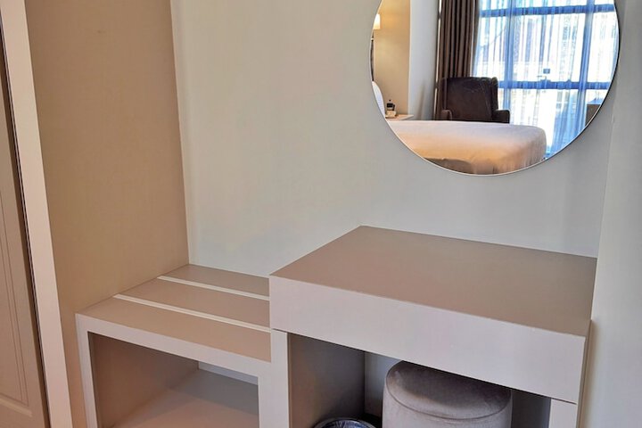 Room 60 of 137