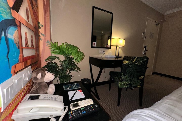 Room 41 of 97