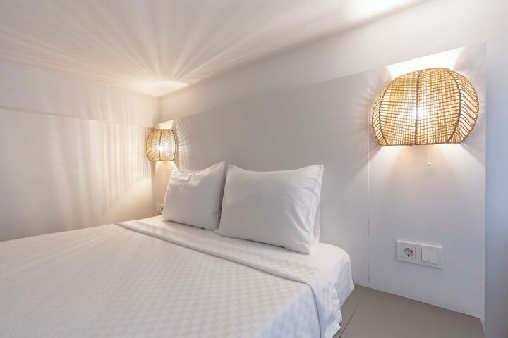 Room 53 of 130