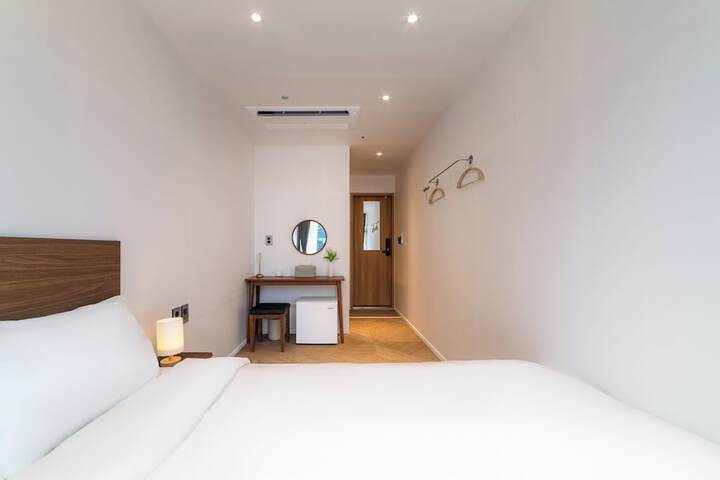 Room 26 of 130