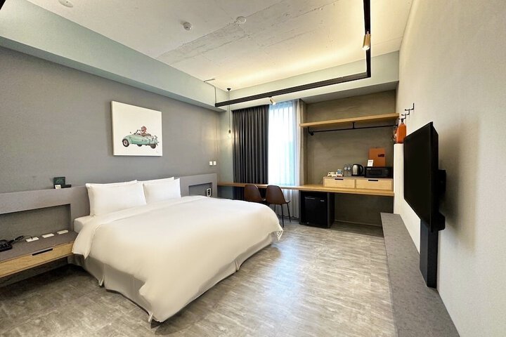 Room 25 of 50