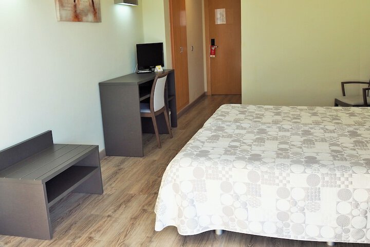 Room 9 of 55