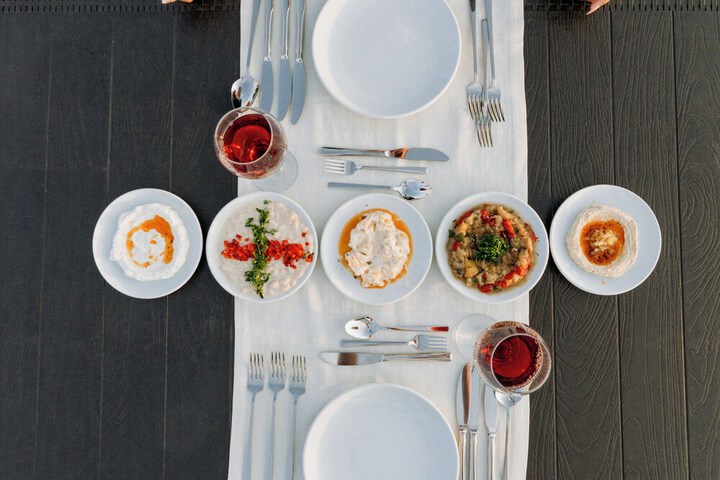 Dining 107 of 160
