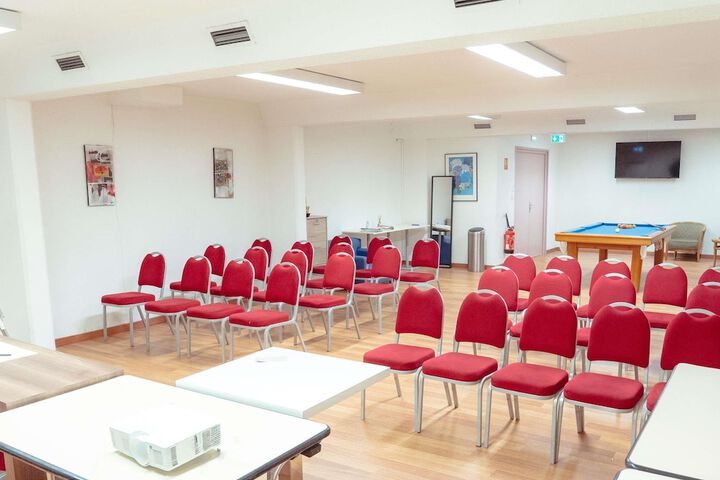 Meeting 53 of 60