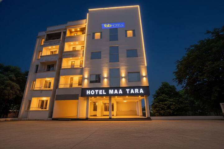 Fabhotel Maa Tara