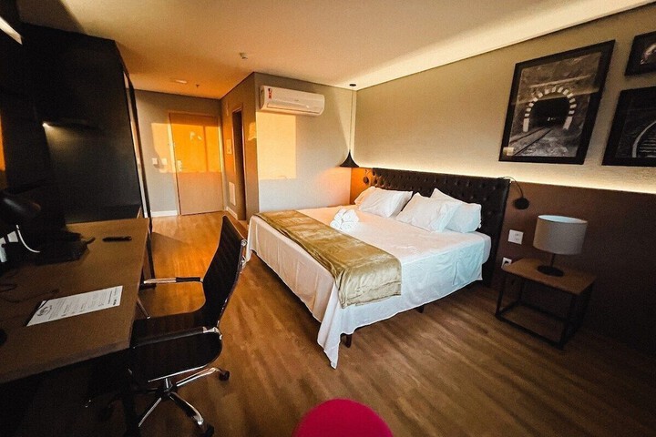 Room 11 of 57