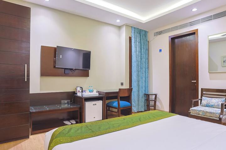 Room 60 of 137