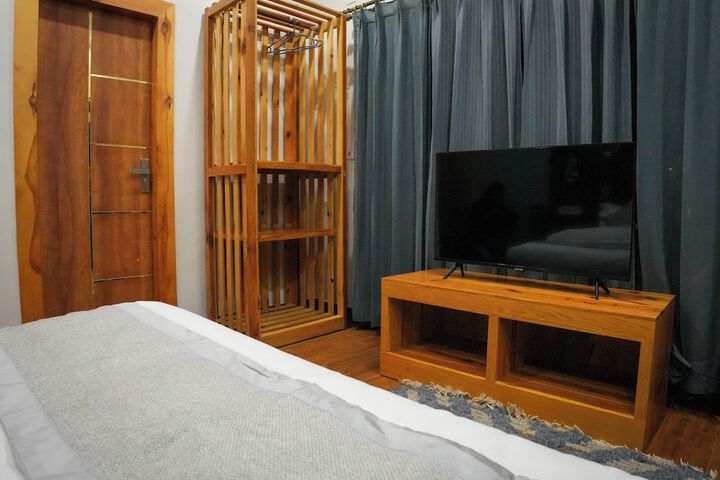 Room 44 of 73