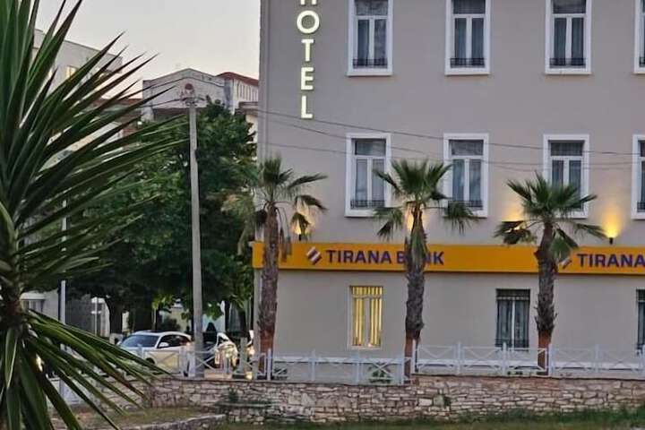 Heiress Hotel