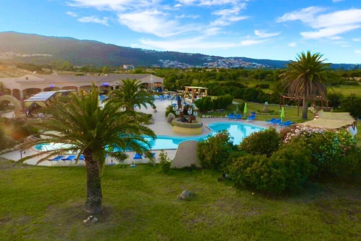 Pool 8 of 23