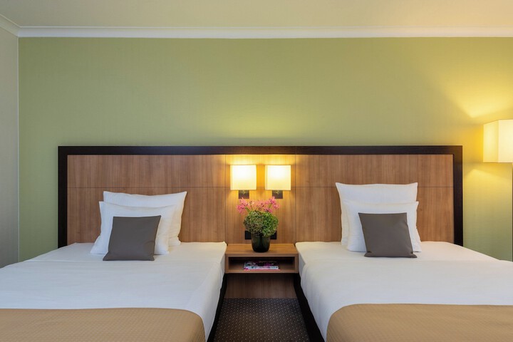 Room 17 of 70