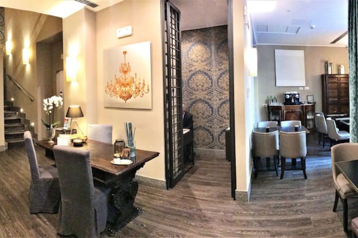 Hotel 77 of 84
