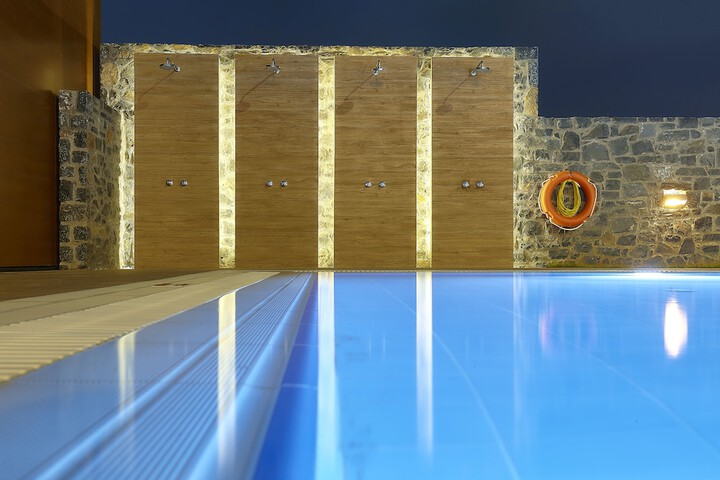 Pools & Facilities