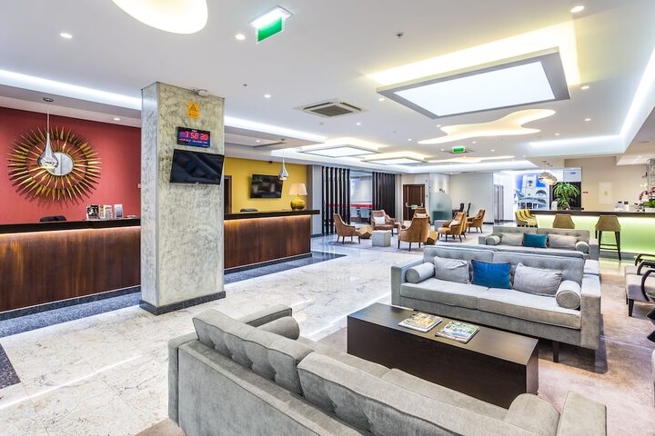 Hotel Lobby