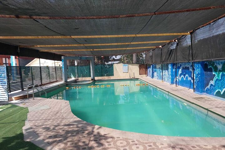 Pool 37 of 52