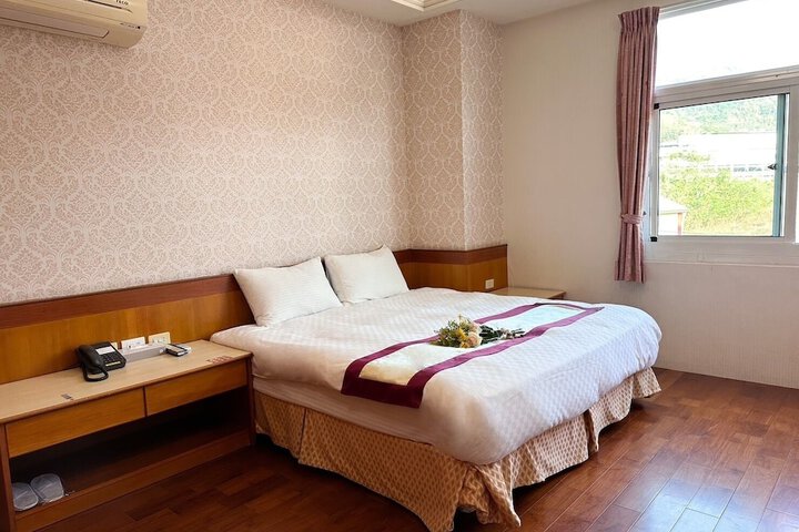 Room 34 of 60