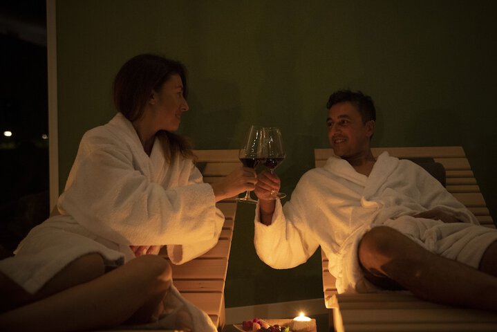 Spa 33 of 104