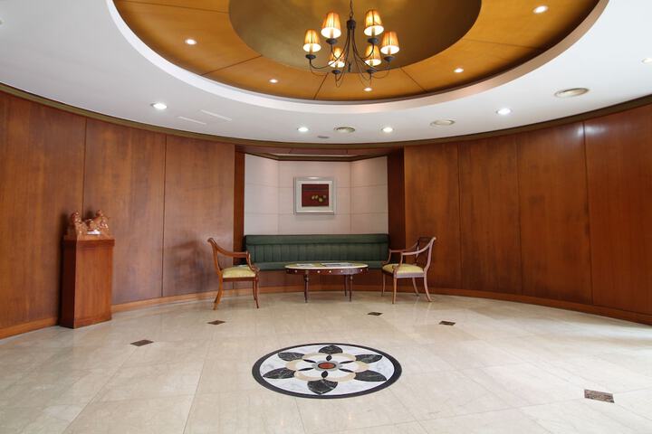 Lobby Entry