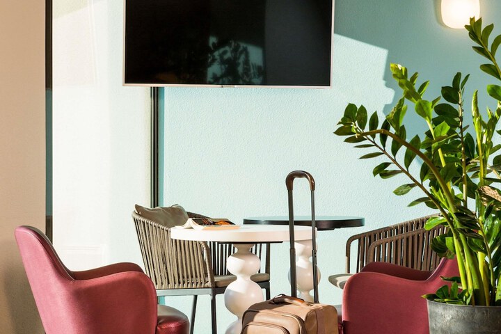 Hotel 46 of 47