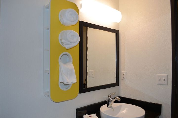 Clean Restrooms