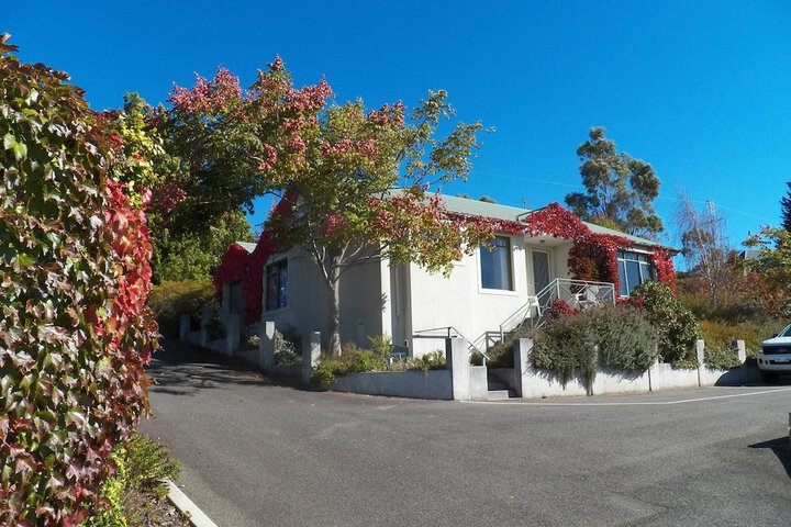 Property Grounds 25 of 31