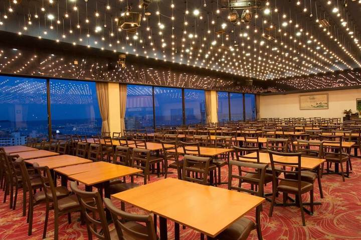Dining Photos