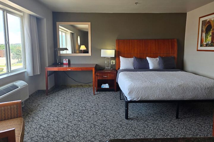 Room 13 of 29