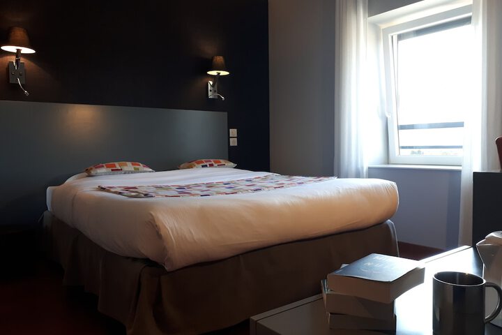 Room 8 of 47