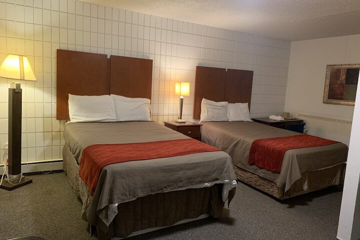 Room 2 of 12