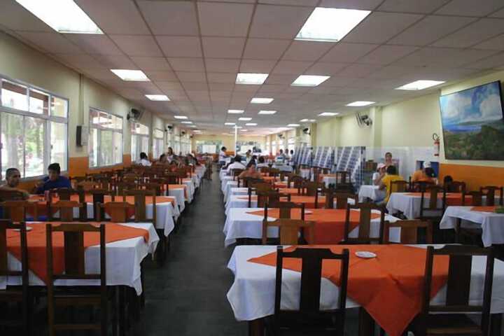 Dining Photos