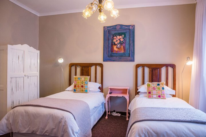 Room 19 of 156