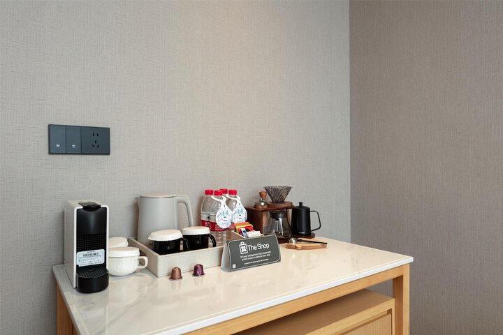 Room 20 of 79