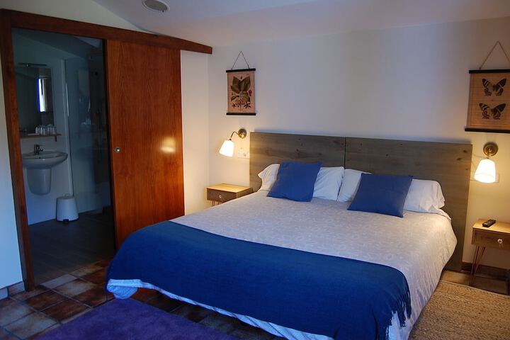 Room 35 of 61