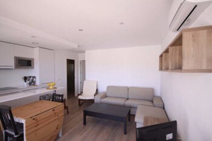 Room 10 of 15