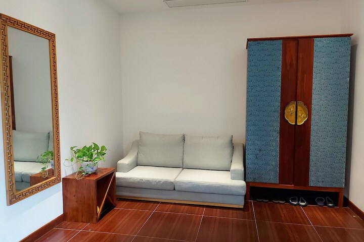 Room 64 of 111